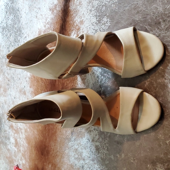 Indigo Shoes - Indigo Rd size 7